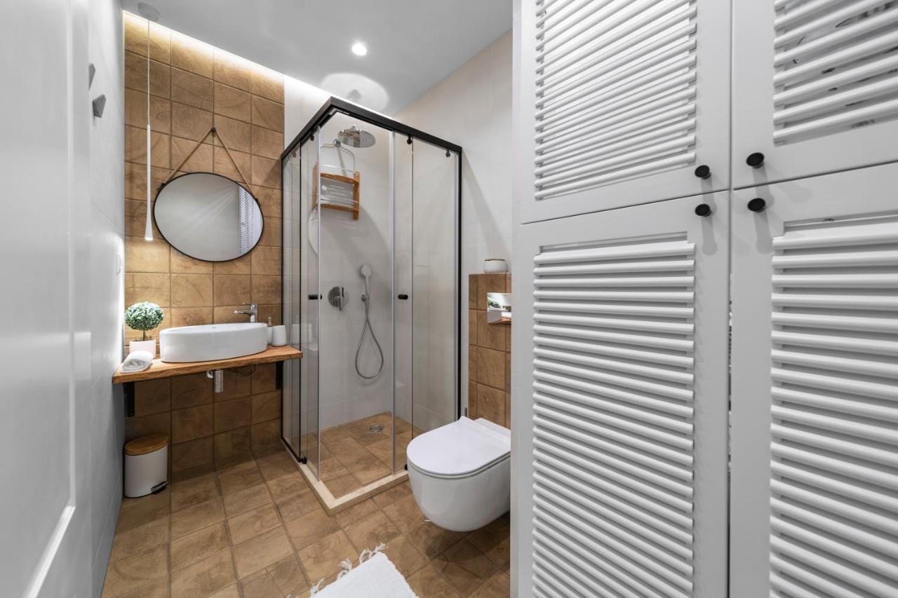 Enjoy Studio Varna Ngoại thất bức ảnh