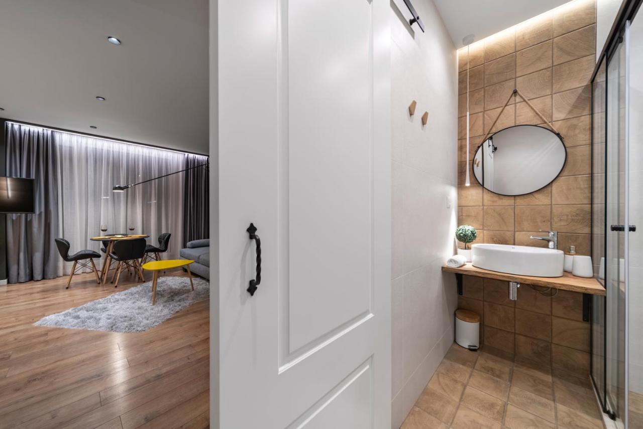 Enjoy Studio Varna Ngoại thất bức ảnh